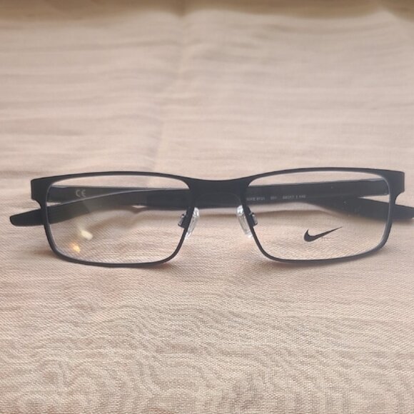 NEW & AUTHENTIC EYEGLASSES NIKE MODEL 8131, SIZE 53-17-140, COLOR 001 MATT BLACK - Picture 2 of 3